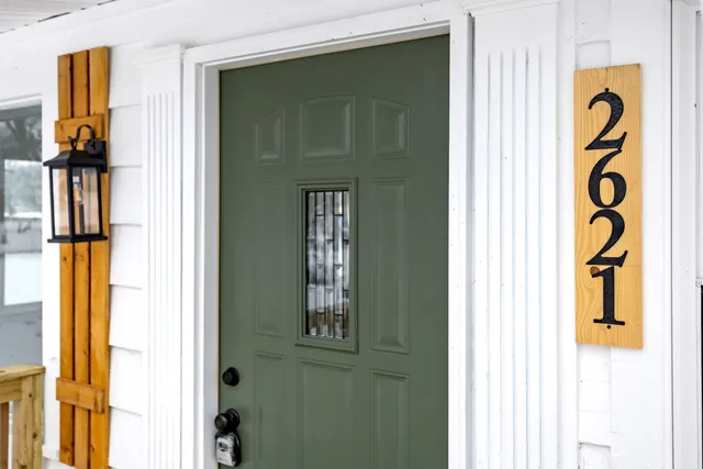 $285,000 | 2621 Poe Avenue Southwest, Wyoming, MI 49509