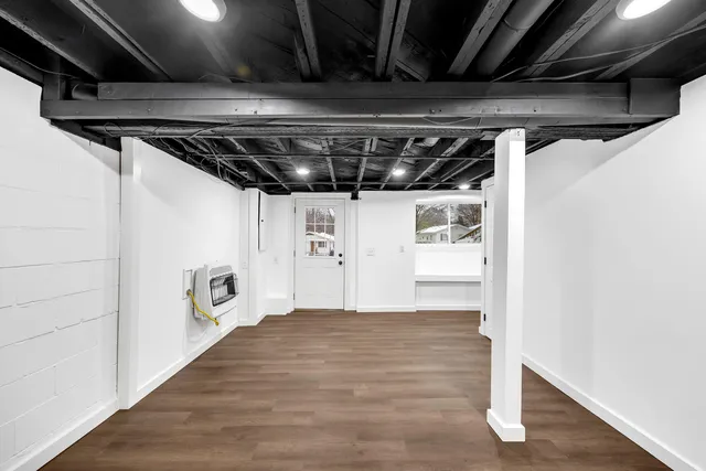 $285,000 | 2621 Poe Avenue Southwest, Wyoming, MI 49509