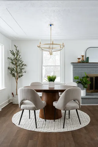 $285,000 | 2621 Poe Avenue Southwest, Wyoming, MI 49509