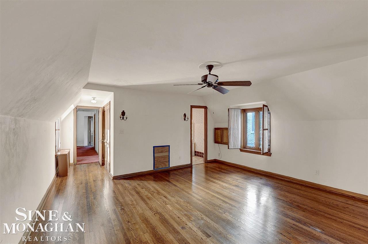 65 Moran Road Grosse Pointe Farms, MI 48236 - Photo 18 of 37