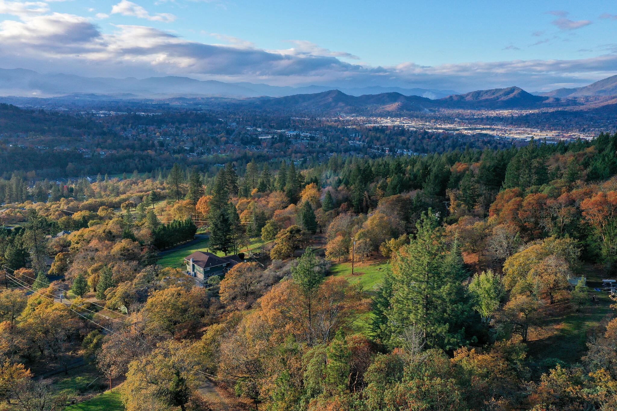 783 Trollview Road Grants Pass, OR 97527 - Photo 21 of 49 DJI_0181