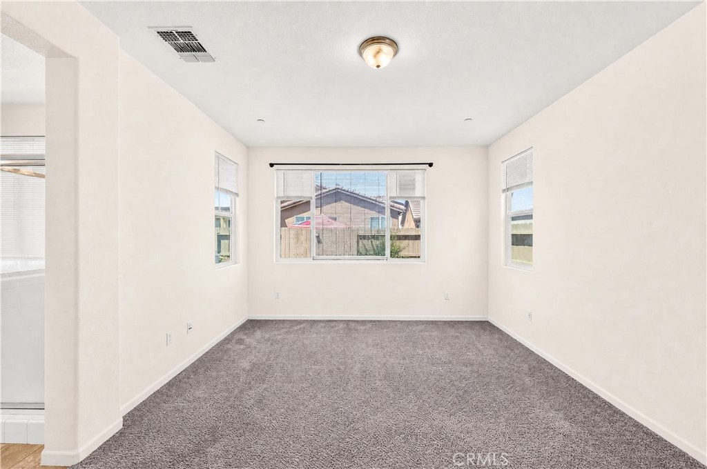 4395 Strathmore Place Merced, CA 95348 - Photo 19 of 51 Gallery Image 19