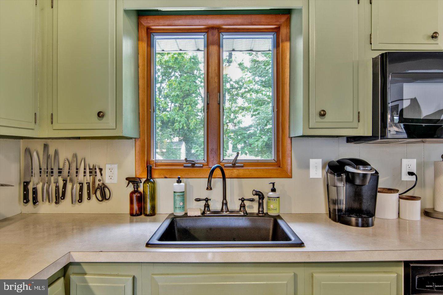 417 Dickinson Road Glassboro, NJ 08028 - Photo 11 of 36