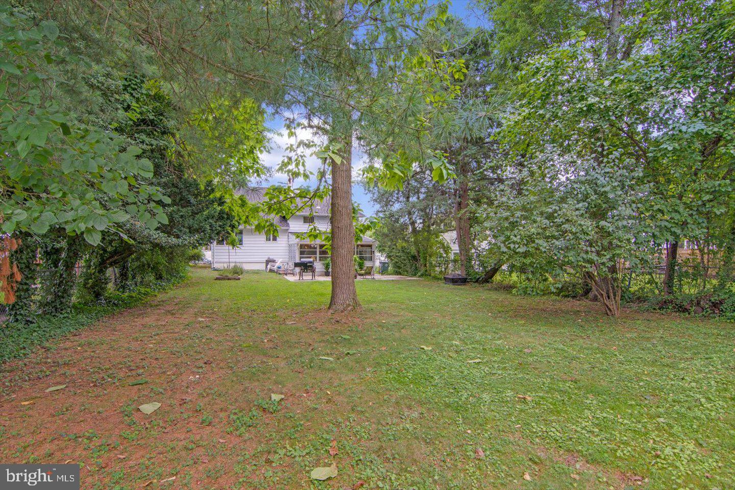 417 Dickinson Road Glassboro, NJ 08028 - Photo 31 of 36 a view of a trees with a yard