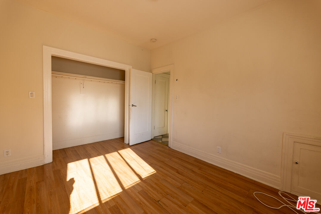 1420 Alvarado Terrace, Unit 8 Los Angeles, CA 90006 - Photo 9 of 12