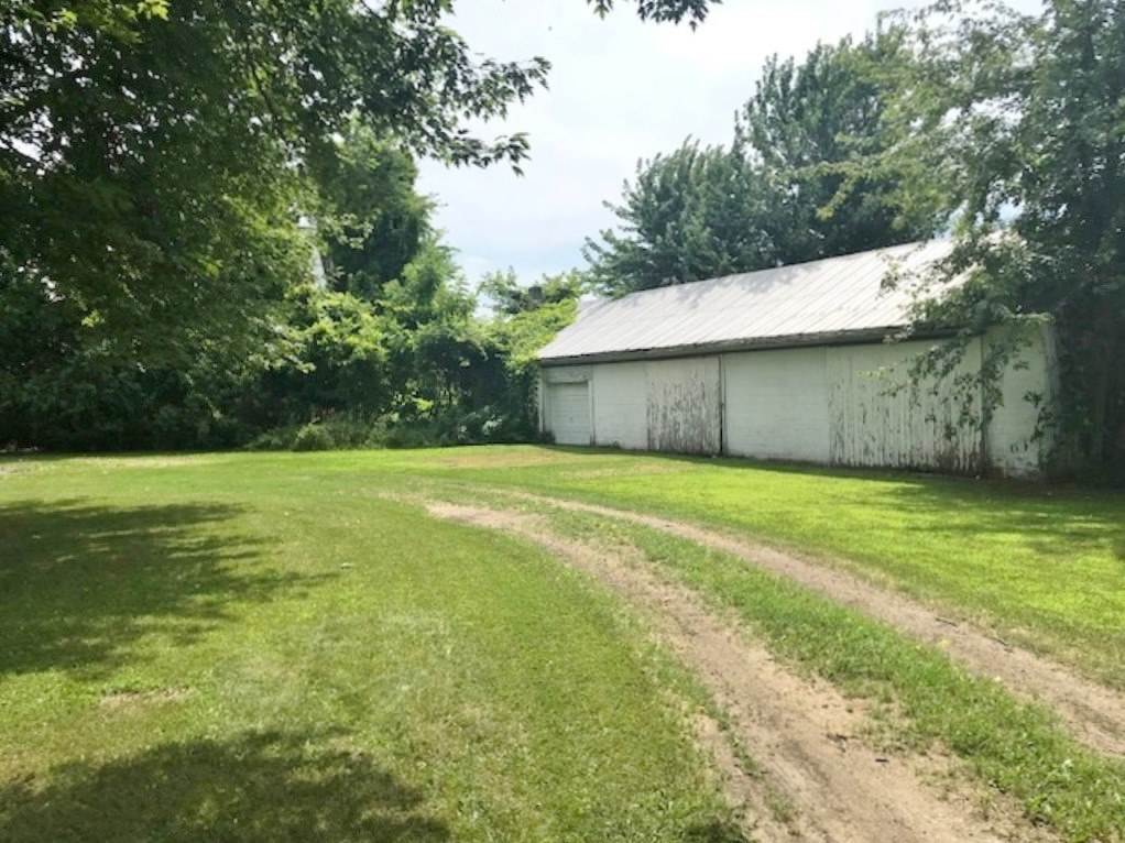 4563 West Harrison Road Alma, MI 48801 - Photo 20 of 25 1850302-19.JPG