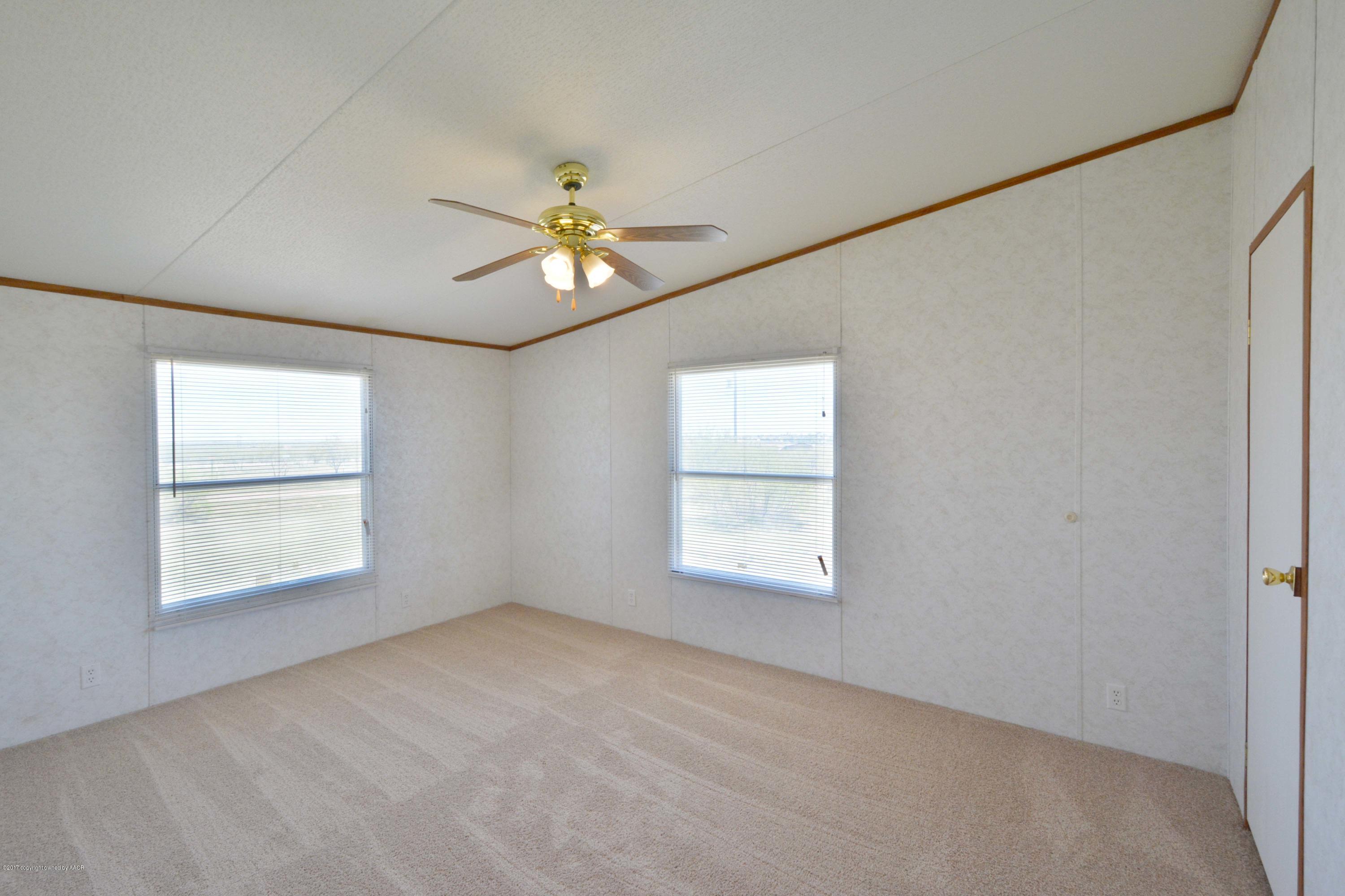 7440 Buckskin Road Amarillo, TX 79124 - Photo 17 of 25 17 Bedroom 3