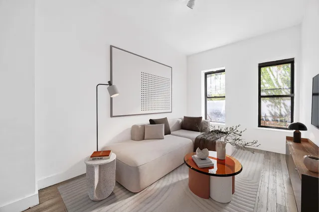 $469,000 | 72 Richardson Street, Unit 4 | Williamsburg