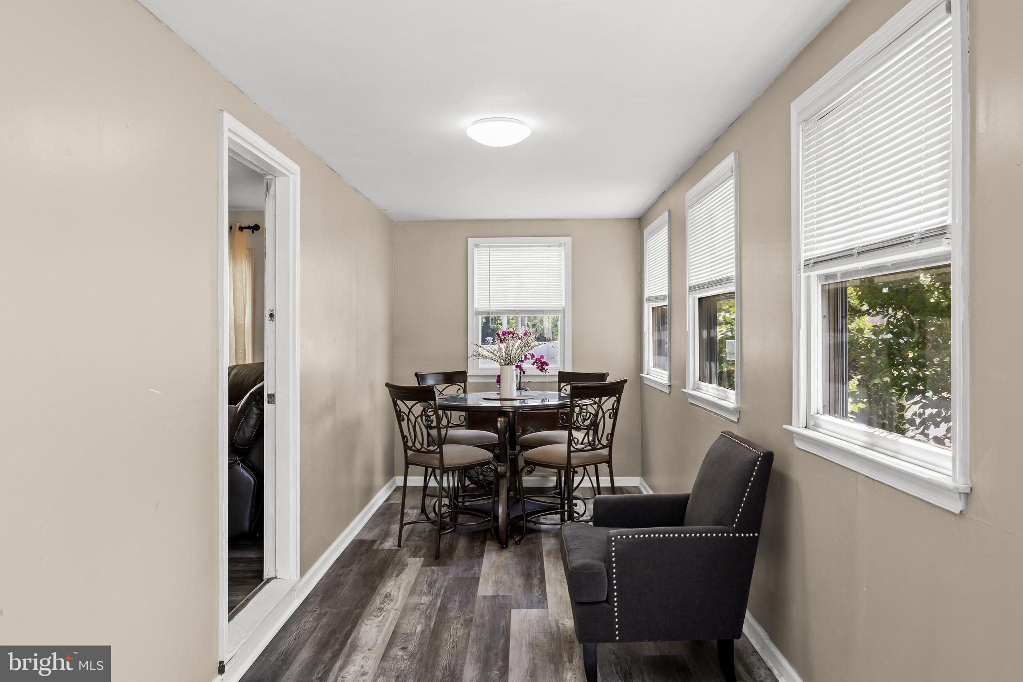 155 West Hampton Street Pemberton, NJ 08068 - Photo 3 of 33