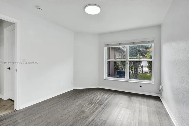 $3,200 | 6305 Willoughby Circle, Lake Worth, FL 33463