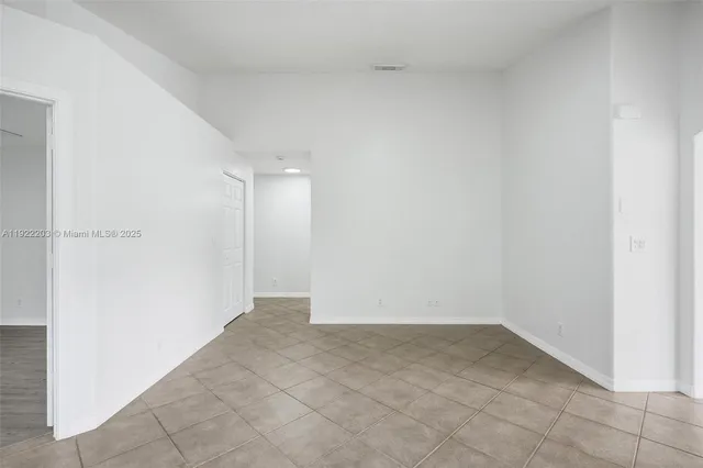 $3,200 | 6305 Willoughby Circle, Lake Worth, FL 33463