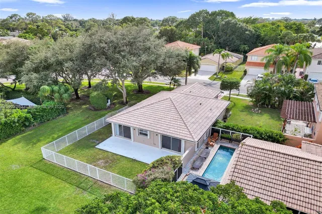 $3,200 | 6305 Willoughby Circle, Lake Worth, FL 33463