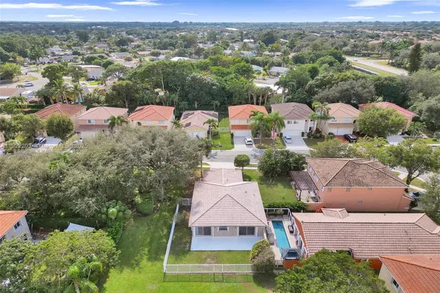 $3,200 | 6305 Willoughby Circle, Lake Worth, FL 33463