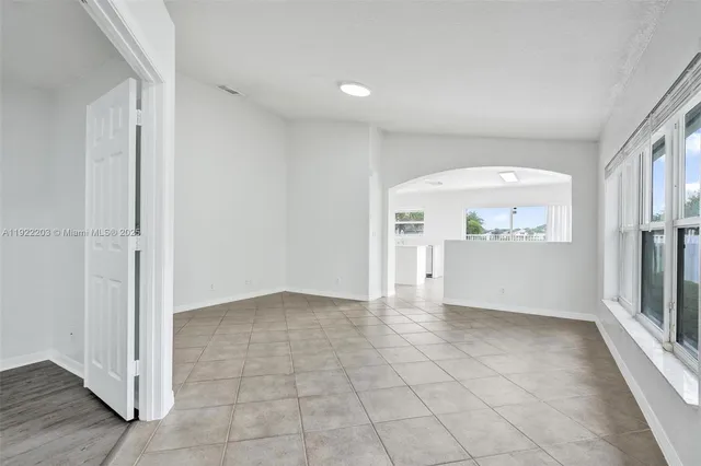 $3,200 | 6305 Willoughby Circle, Lake Worth, FL 33463