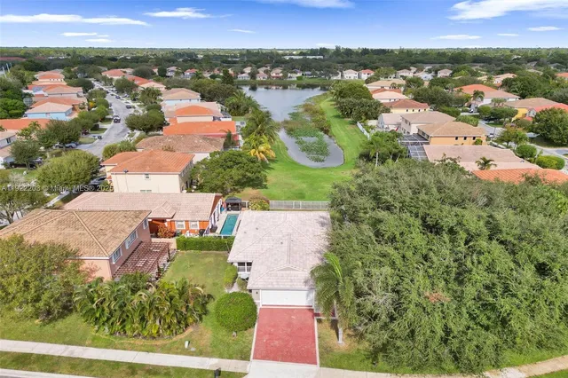 $3,200 | 6305 Willoughby Circle, Lake Worth, FL 33463