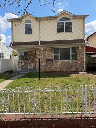 $879,000 | 128-15 235th Street | Laurelton