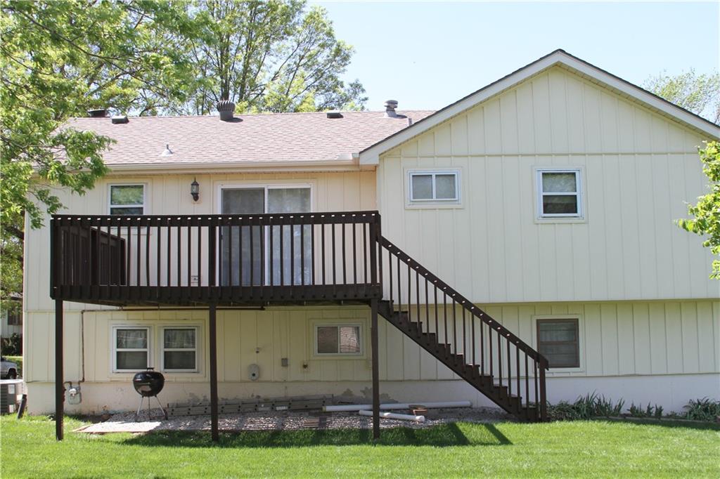 720 Sheridan Street Olathe, KS 66061 - Photo 2 of 3