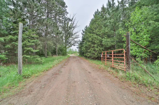 $379,900 | 9683 Highway 25, Brainerd, MN 56401
