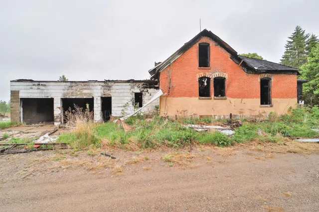 $379,900 | 9683 Highway 25, Brainerd, MN 56401