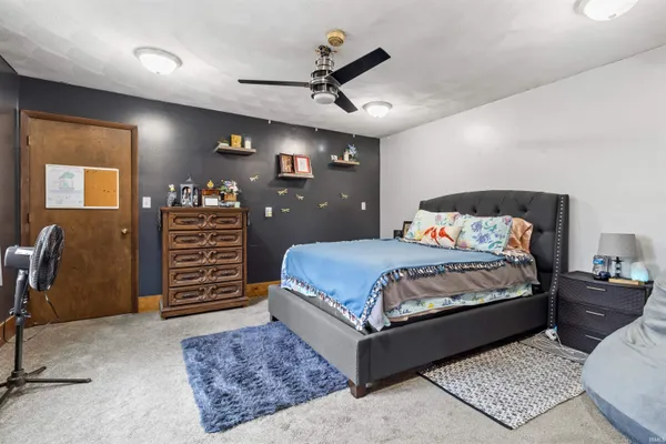$295,000 | 117 Woodruff Road, Wolcottville, IN 46795
