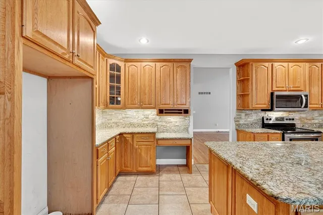 $749,000 | 3940 Indian Ridge Lane, Defiance, MO 63341