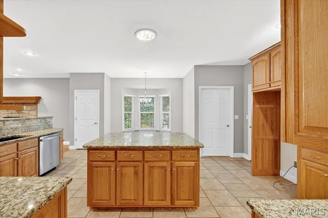 $749,000 | 3940 Indian Ridge Lane, Defiance, MO 63341