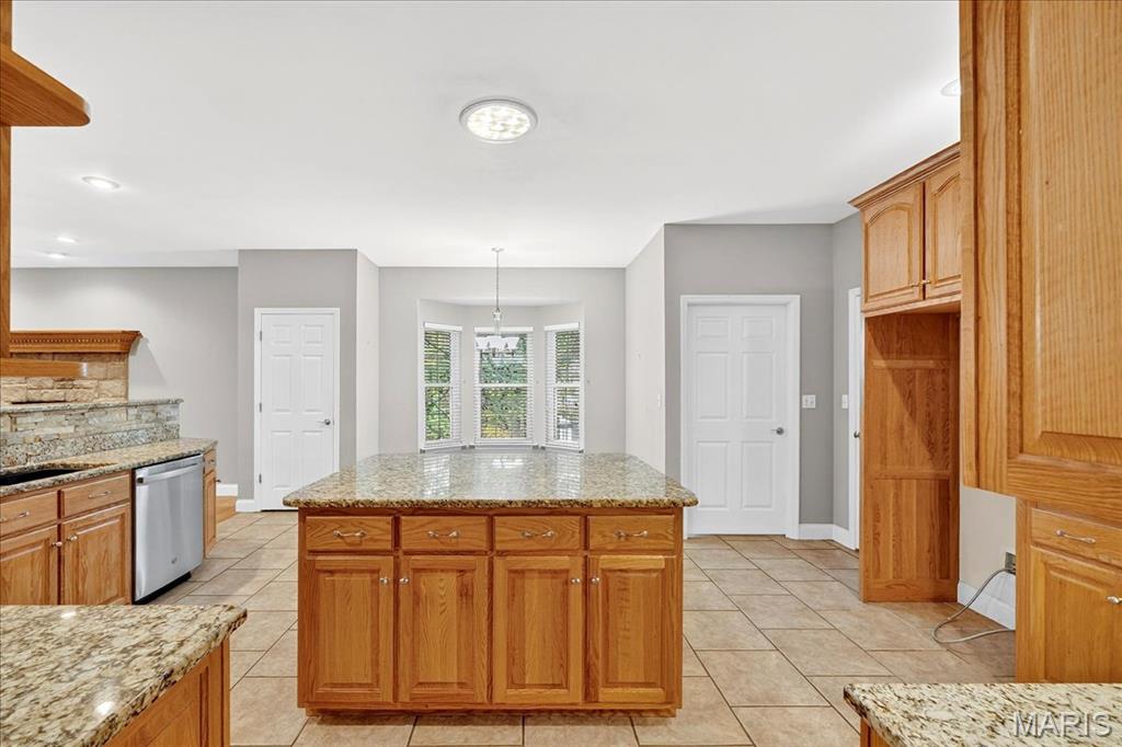 3940 Indian Ridge Lane Defiance, MO 63341 - Photo 19 of 52