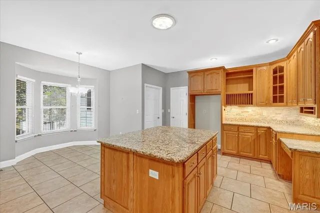 $699,000 | 3940 Indian Ridge Lane, Defiance, MO 63341