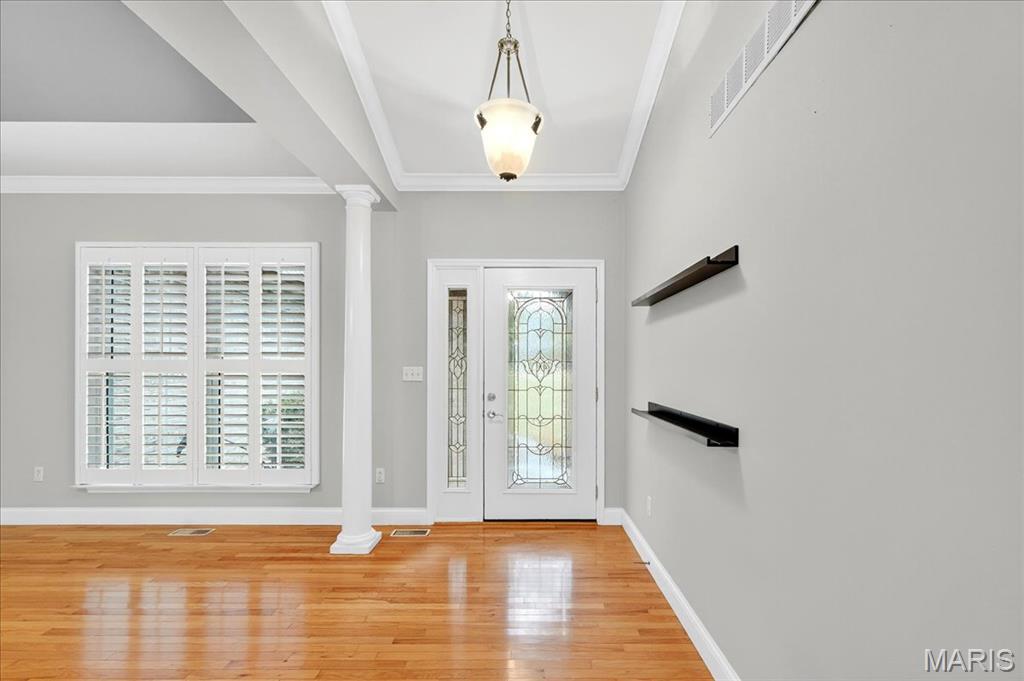 3940 Indian Ridge Lane Defiance, MO 63341 - Photo 3 of 52