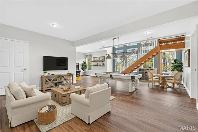 $699,000 | 3940 Indian Ridge Lane, Defiance, MO 63341