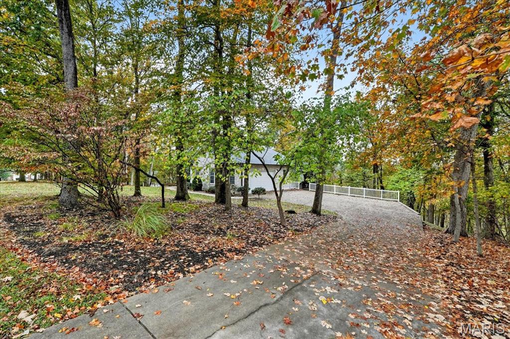 3940 Indian Ridge Lane Defiance, MO 63341 - Photo 44 of 52