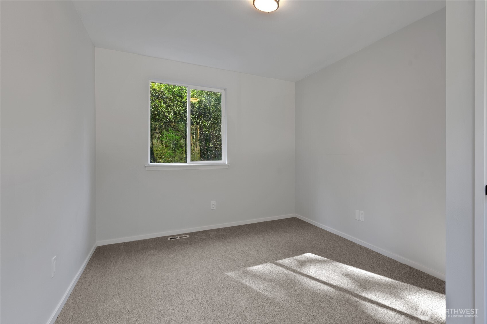 210 Tiedeman Road Northwest Lakebay, WA 98349 - Photo 17 of 31 Gallery Image 17