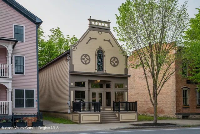 $775,000 | 6 Broad Street, Kinderhook, NY 12106