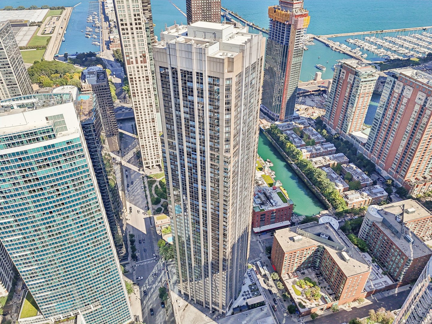 512 North McClurg Court, Unit 3312 Chicago, IL 60611 - Photo 32 of 47 a view of a balcony with wooden floor