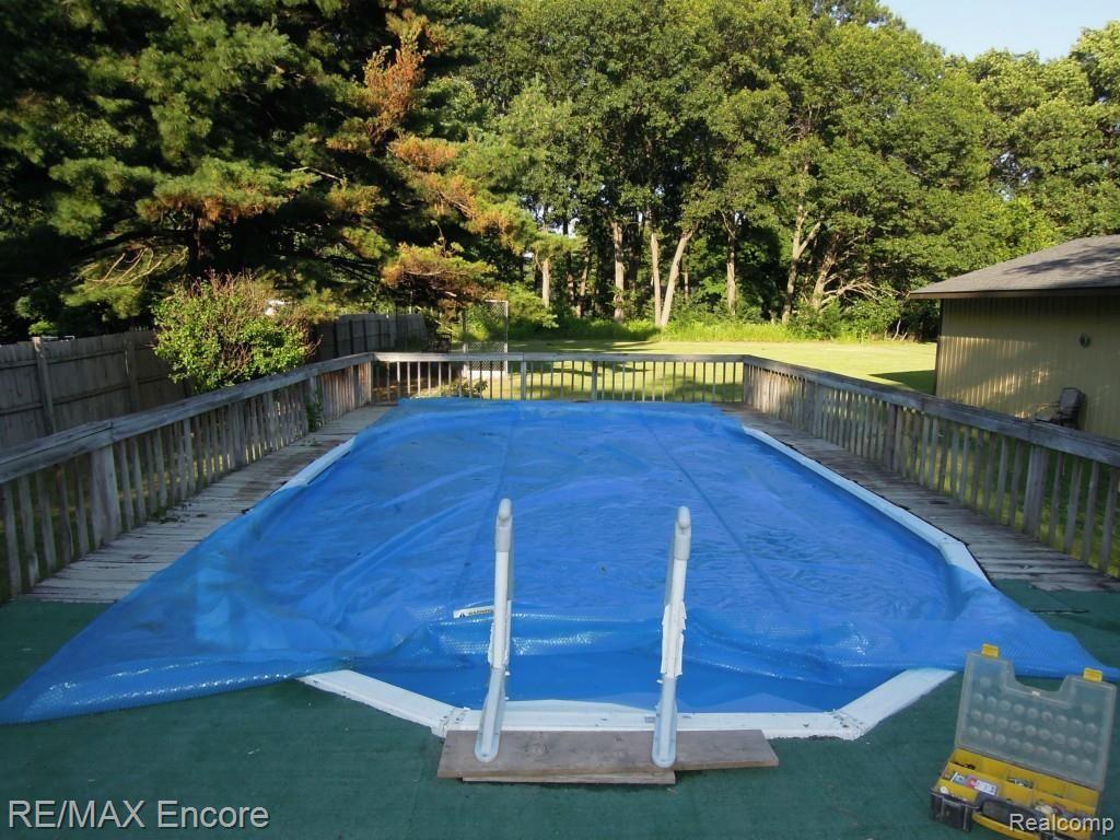 1470 Merry Road Waterford, MI 48328 - Photo 54 of 63 DSCN8766.jpg