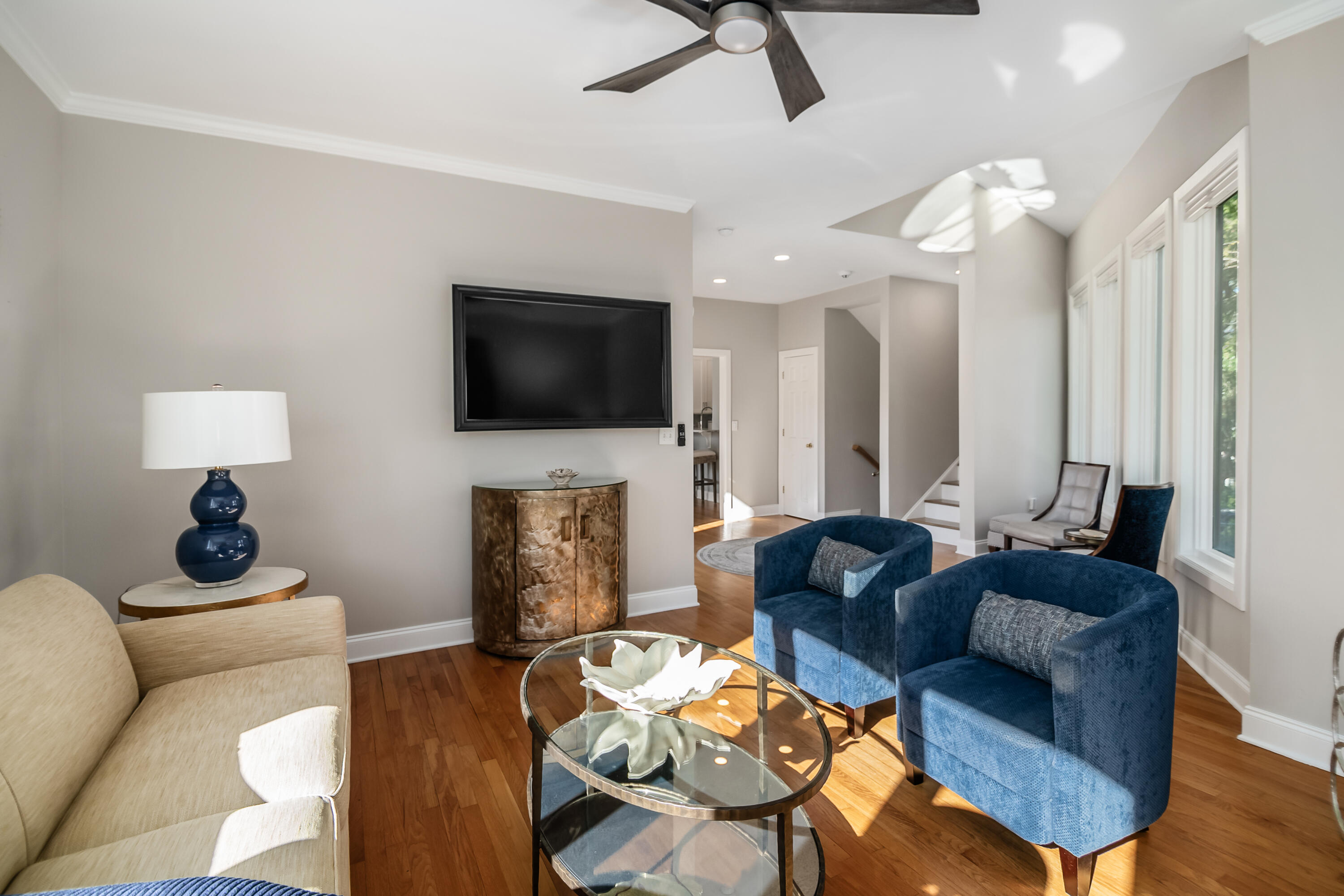 156 Tradd Street, Unit E Charleston, SC 29401 - Photo 14 of 55 Living Room