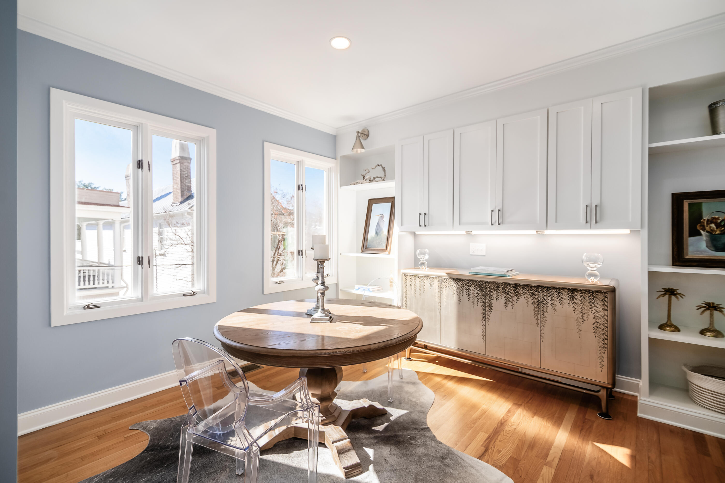 156 Tradd Street, Unit E Charleston, SC 29401 - Photo 19 of 55 Dining Area w/ custom cabinets