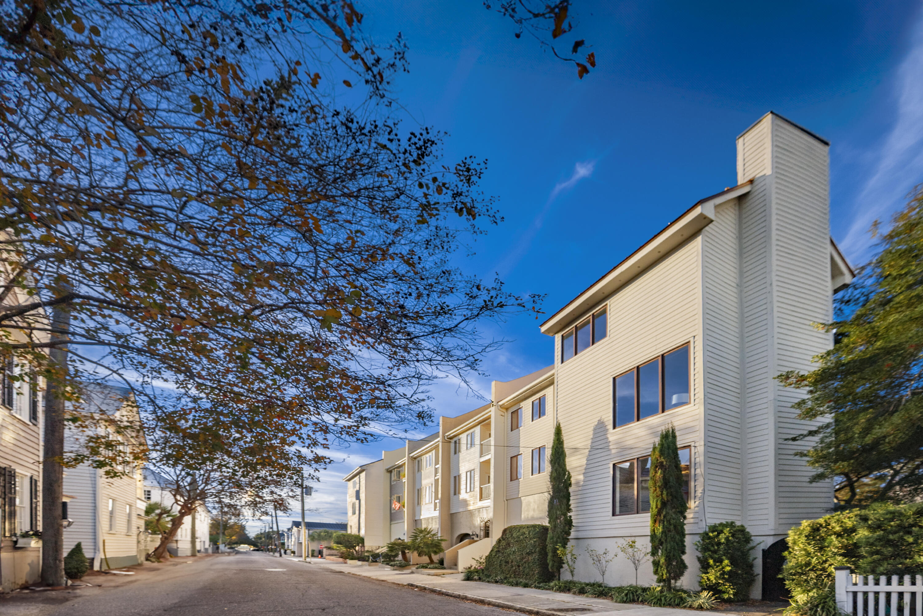 156 Tradd Street, Unit E Charleston, SC 29401 - Photo 55 of 55 Tradd Street