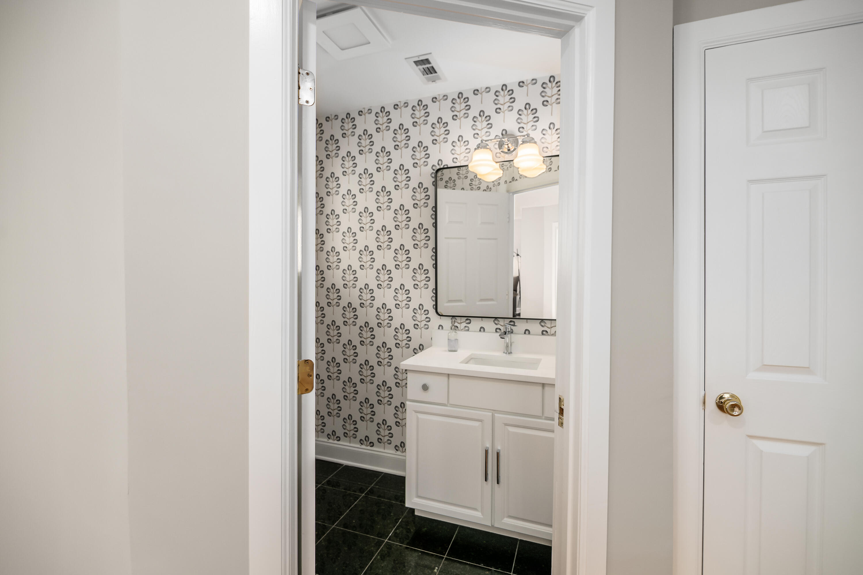 156 Tradd Street, Unit E Charleston, SC 29401 - Photo 7 of 55 First Floor Renovated Powder Room