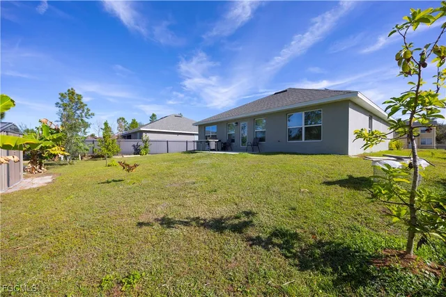 a house view with a garden space