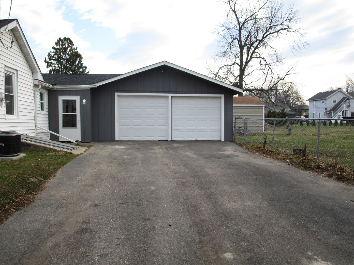 306 South Page Street Harvard, IL 60033 - Photo 4 of 13