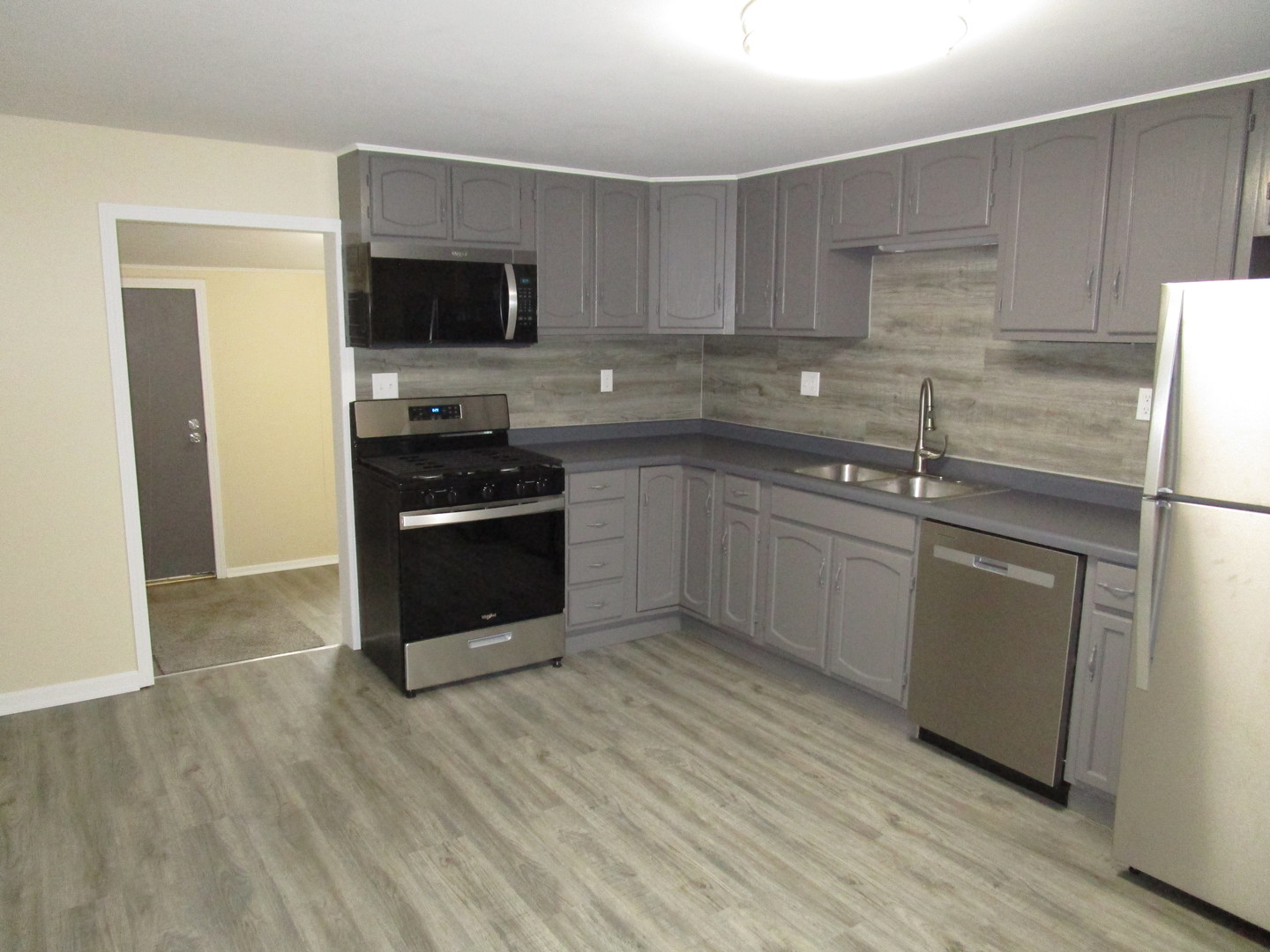 306 South Page Street Harvard, IL 60033 - Photo 7 of 13