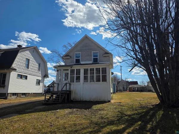 $72,100 | 313 Minnesota Avenue West, Gilbert, MN 55741