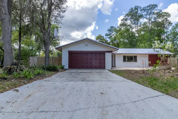 $2,000 | 3426 Northwest 40 Street, Gainesville, FL 32606