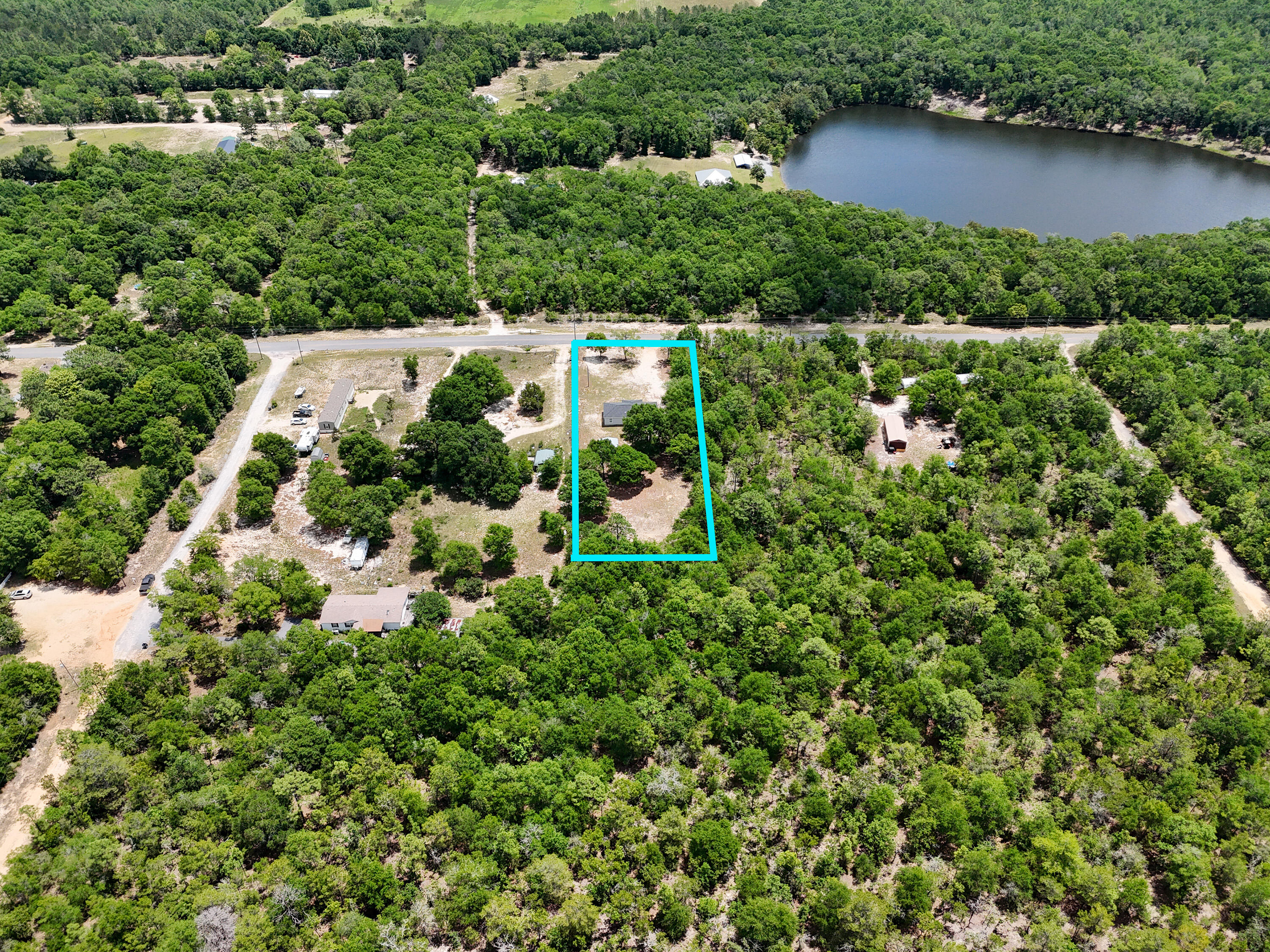 2763 Oakridge Road DeFuniak Springs, FL 32433 - Photo 27 of 39 DJI_20260520011707_0015_D