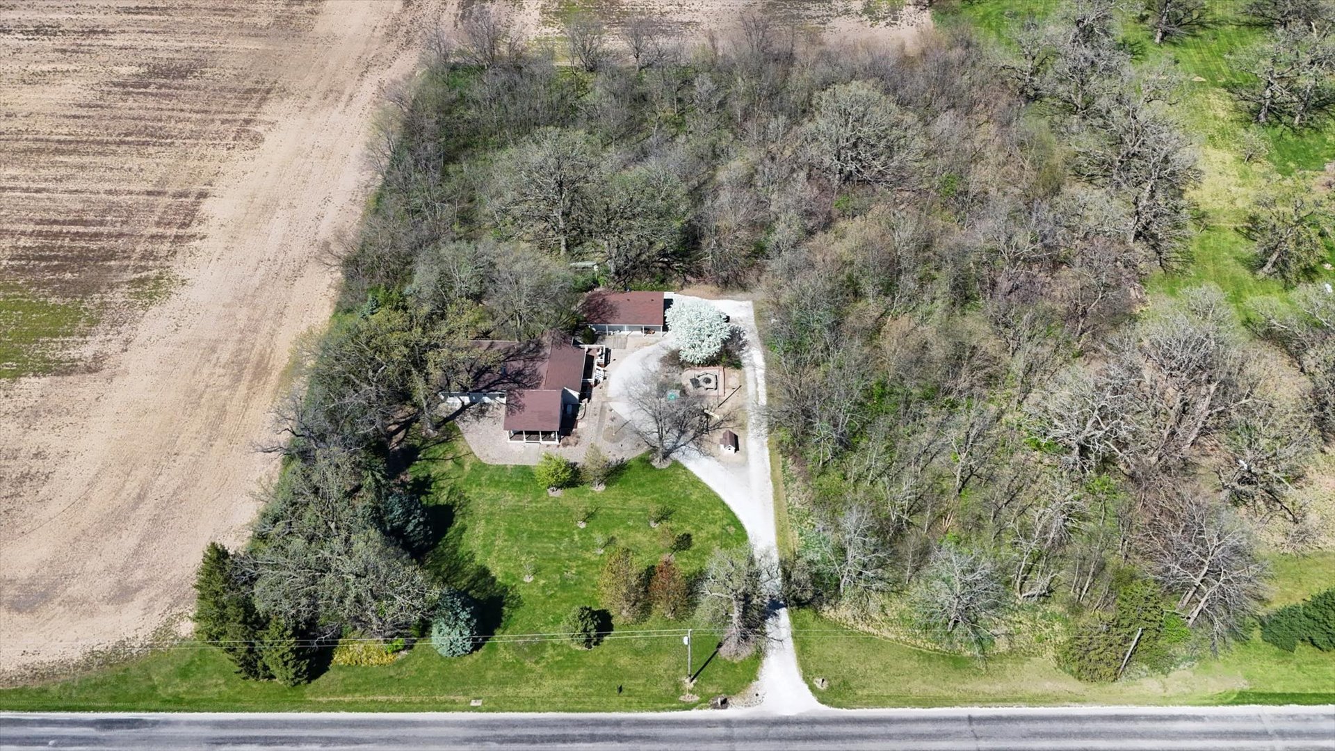 38282 East 1300 North Road Saybrook, IL 61770 - Photo 1 of 63 Gallery Image 1