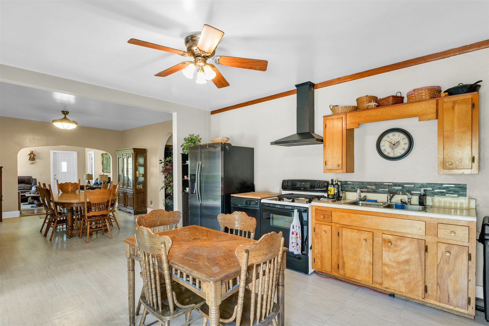38282 East 1300 North Road Saybrook, IL 61770 - Photo 12 of 63 Gallery Image 12