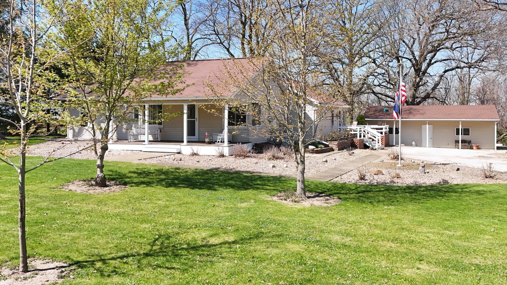 38282 East 1300 North Road Saybrook, IL 61770 - Photo 3 of 63 Gallery Image 3