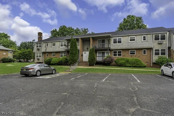 $265,000 | 514 Andria Avenue, Unit 165, Hillsborough, NJ 08844