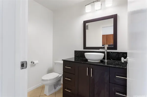 $5,500 | 1487 Hiikala Place, Unit 39, Honolulu, HI 96816